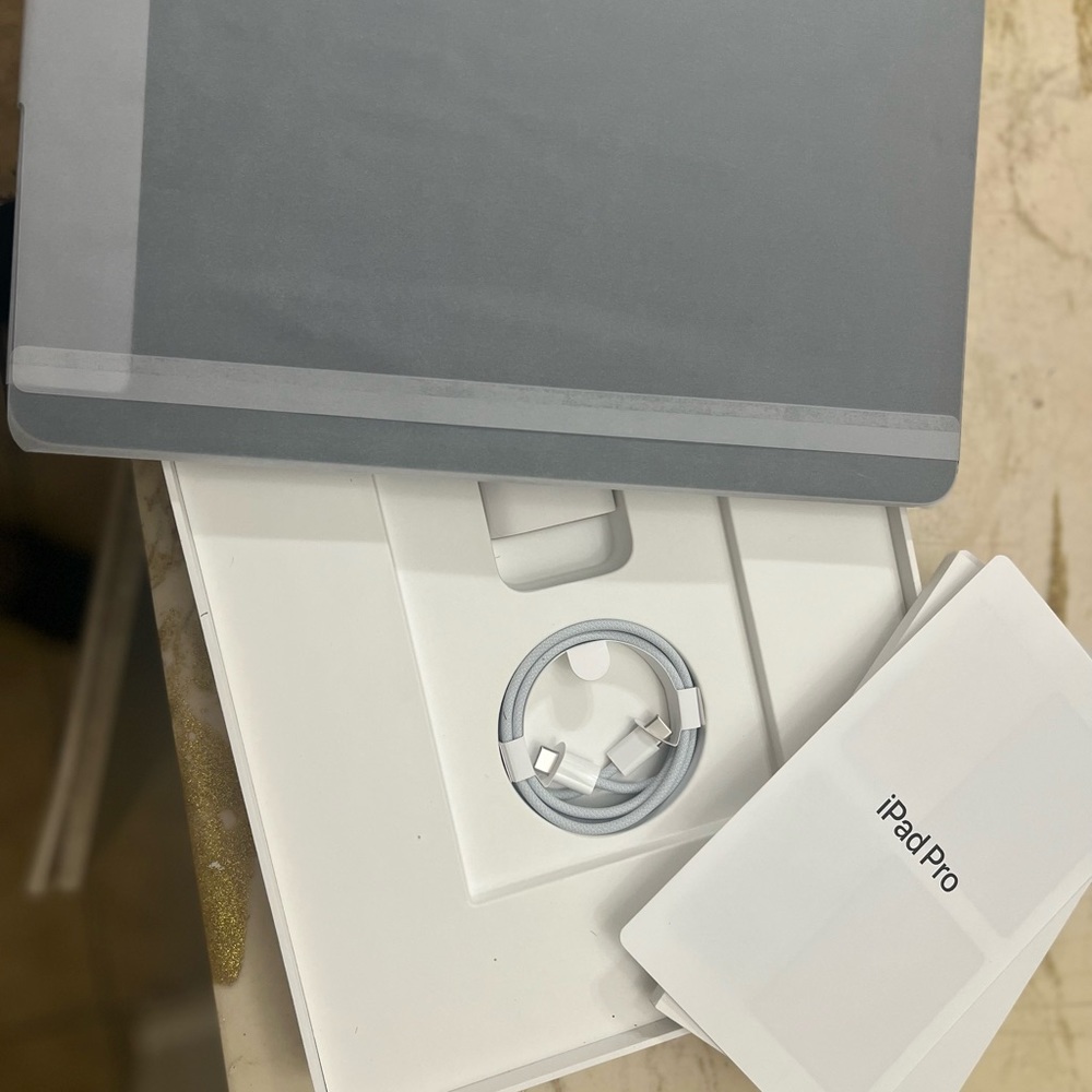 Apple iPad Pro 12.9-inch (2022)